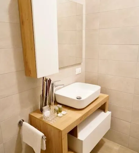 Molinari House Smeraldino *