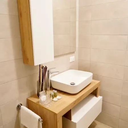 Molinari House Smeraldino *